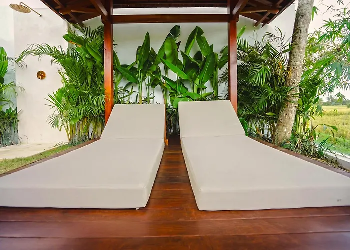 3br With Rice Field View & Private Pool Near Canggu * Denpasar