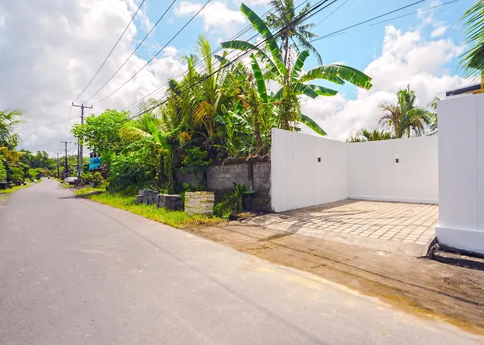 3br With Rice Field View & Private Pool Near Canggu Сasa de vacaciones Denpasar