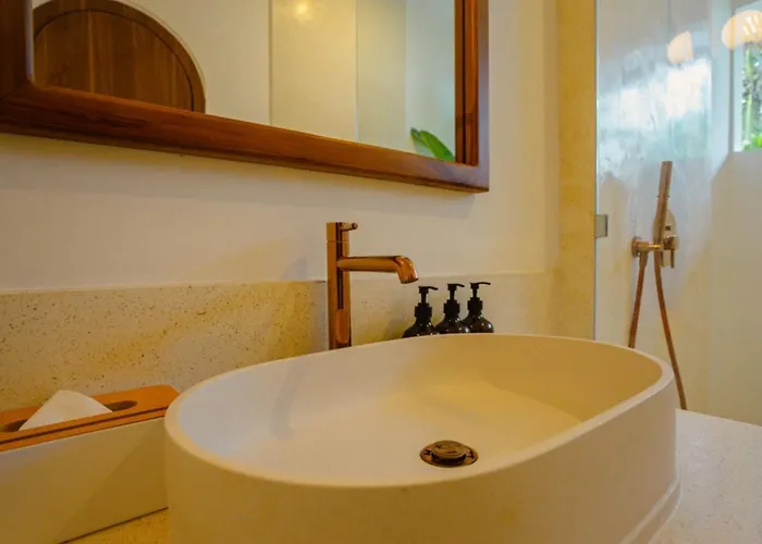 3br With Rice Field View & Private Pool Near Canggu
