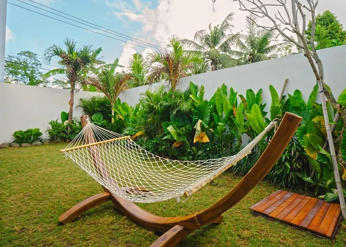 Vakantiehuis 3br With Rice Field View & Private Pool Near Canggu Denpasa