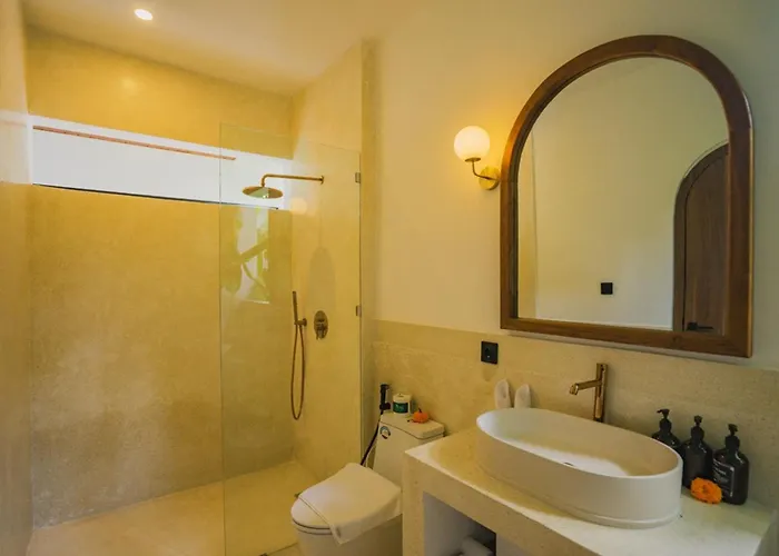 3br With Rice Field View & Private Pool Near Canggu Vakantiehuis Denpasa