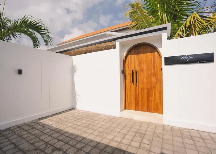 3br With Rice Field View & Private Pool Near Canggu * Denpasar